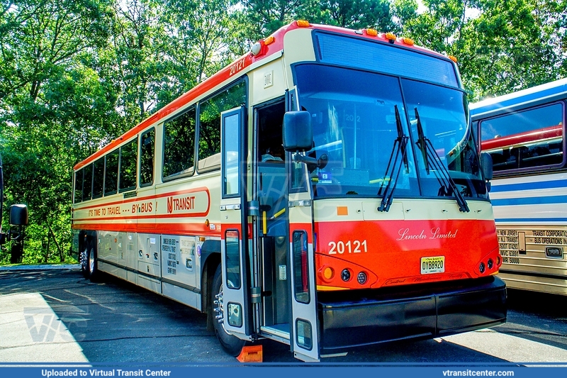 NJ Transit 20121
New Flyer XD40
On Display at the 2025 FNJHTC Bus Fest
Keywords: NJ Transit;MCI D Series;MCI D4500CT