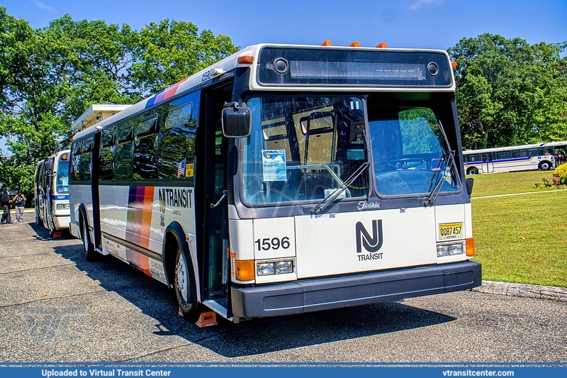 NJ Transit 1596
Grumman 870
On Display at the 2025 FNJHTC Bus Fest
