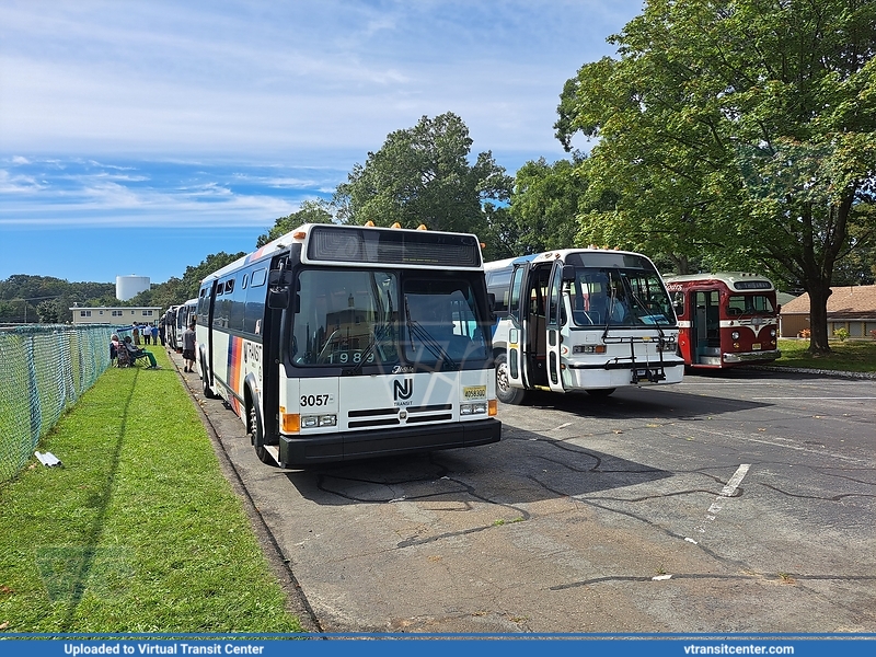 NJ Transit 3057 and Visitors
Flxible Metro-B
On Display at the FNJHTC Bus Fest 2024
Keywords: NJ Transit;Flxible Metro;Flxible Metro-B