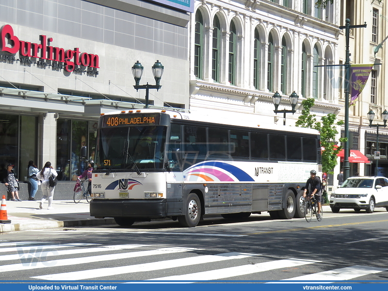 NJ Transit 7516 on Route 408
Route 408 Philadelphia
MCI D4000
