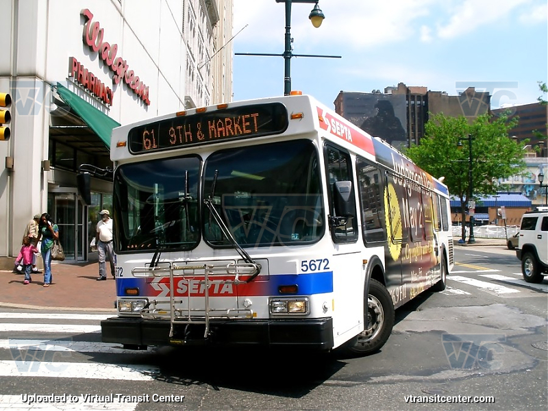 SEPTA 5672 on Route 61
Route 61 to 9th & Market
Keywords: SEPTA Bus;New Flyer D40LF