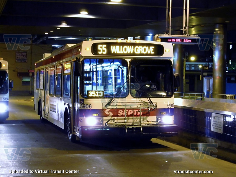 SEPTA 5906 on Route 55
Route 55 to Willow Grove
Keywords: SEPTA Bus;New Flyer D40LF