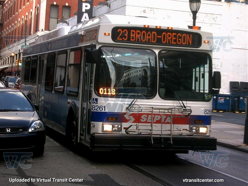 SEPTA 8261 on Route 23
Route 23 to Broad-Oregon
Keywords: SEPTA Bus;New Flyer DE40LF;2nd