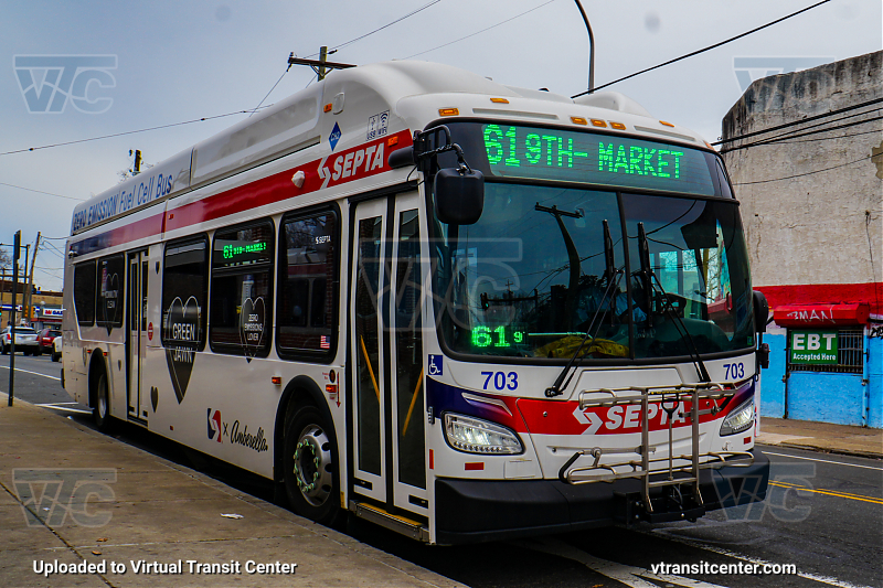SEPTA XHE40 703 on Route 61
Route 61 to 9th-Market
New Flyer XHE40
Keywords: SEPTA Bus;Hydrogen Fuel Cell;New Flyer XHE40;Zero Emissions Bus