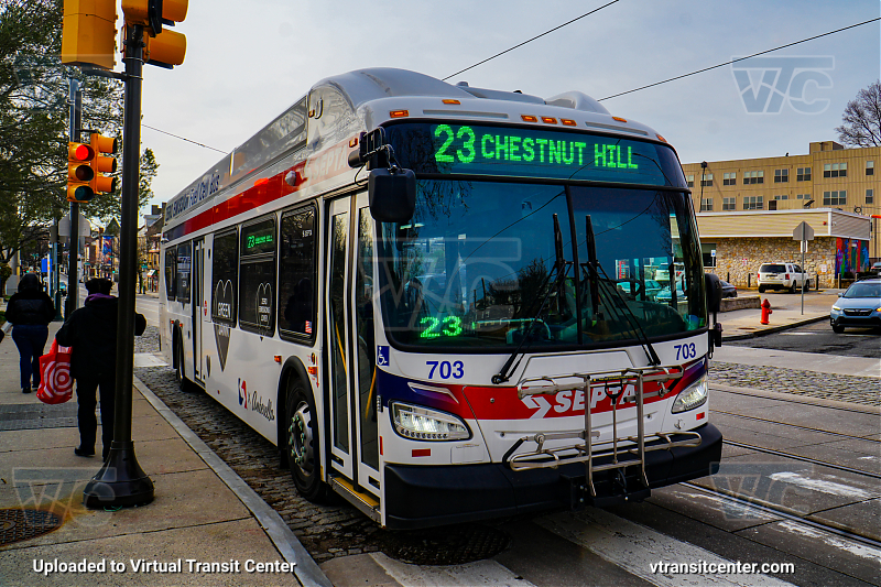 SEPTA XHE40 703 on Route 23
Route 23 to Chestnut Hill
New Flyer XHE40
Keywords: SEPTA Bus;Hydrogen Fuel Cell;New Flyer XHE40;Zero Emissions Bus