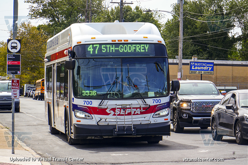 SEPTA XHE40 700 on Route 47
Route 47 to 5th-Godfrey
Keywords: SEPTA Bus;Hydrogen Fuel Cell;New Flyer XHE40;Zero Emissions Bus