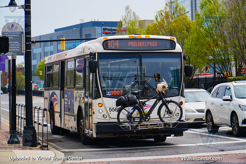 NJ Transit 5589 on Route 404
Route 404 to Philadelphia
