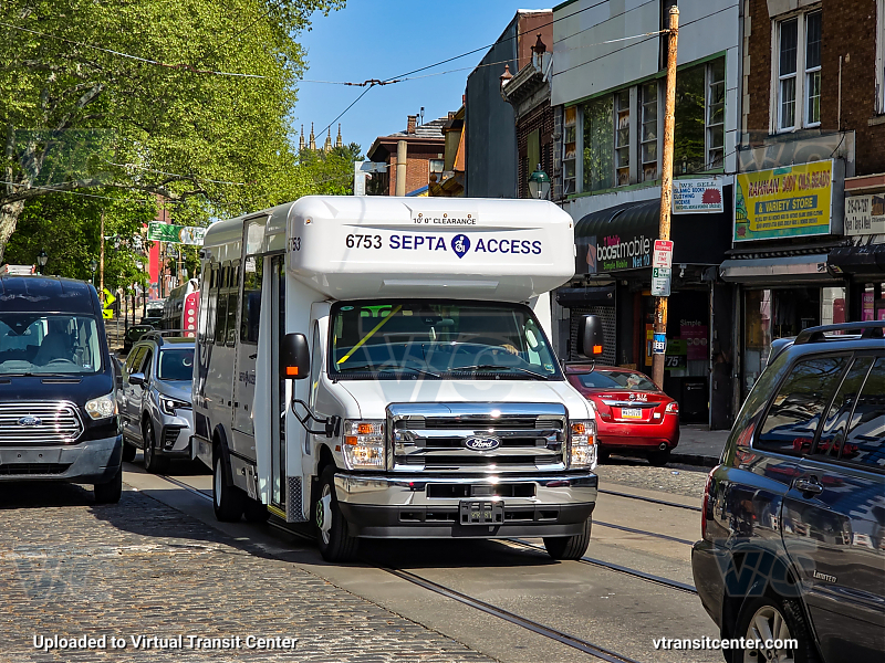 SEPTA Access 6753
SEPTA Access Livery
Ford E450 Cutaway
Keywords: SEPTA Access;Ford Cutaway