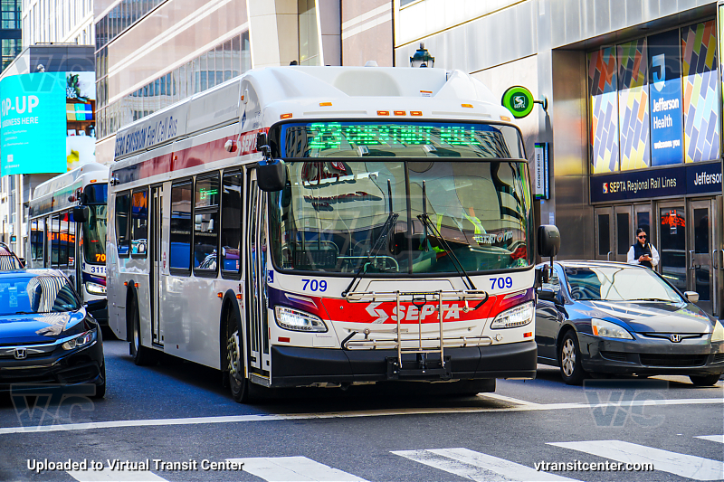 SEPTA XHE40 709 on Route 23
Route 23 to Chestnut Hill
New Flyer XHE40
Keywords: SEPTA Bus;Hydrogen Fuel Cell;New Flyer XHE40;Zero Emissions Bus