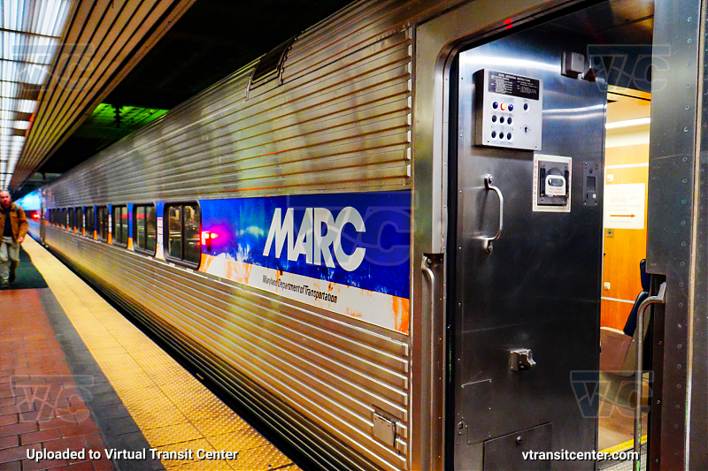 MARC 7708 on SEPTA West Trenton Line
West Trenton EXPRESS
MARC IIB
Keywords: SEPTARR;MARC