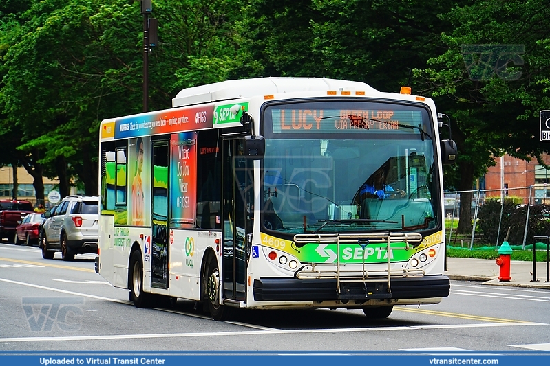SEPTA 4609 on LUCY Gold
LUCY Green Loop via Presbyterian
New Flyer MD30
