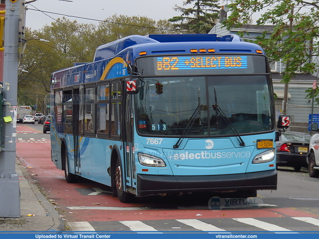 MTA New York City 7667 on route B82 SBS
B82 Select Bus Service
New Flyer XD40
Canarsie-Rockaway Parkway, Brooklyn, New York City, NY

Keywords: NYCT;New Flyer XD40;Select Bus Service