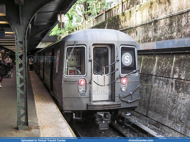 MTA New York City Subway R68 Two Car Train on the Franklin Ave Shuttle
Not in Service
Westinghouse R68
Prospect Park Station, Brooklyn, New York City, NY
Keywords: NYC Subway;Westinghouse;R68