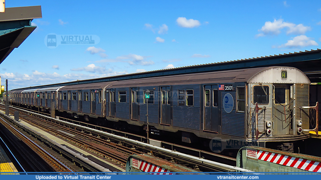 MTA New York City Subway R32 Consist on the A Train
A train to Inwood-207 St
Budd R32
Rockaway Boulevard Station, Queens, New York City, NY
Keywords: NYC Subway;Budd;R32