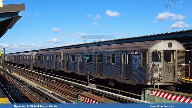 MTA New York City Subway R32 Consist on the A Train
A train to Inwood-207 St
Budd R32
Rockaway Boulevard Station, Queens, New York City, NY
Keywords: NYC Subway;Budd;R32