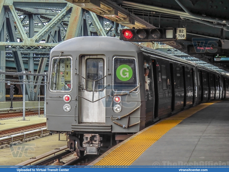 MTA New York City Subway R68 Consist on the G Train
Westinghouse R68
G Train to Church Ave
Smith-9 Street Station, Brooklyn, New York City, NY
Keywords: NYC Subway;Westinghouse;R68