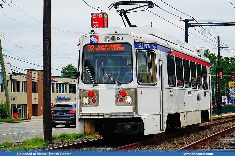 SEPTA Trolley Suburban K-Car 123 on D2
SEPTA Metro D2 Line to 69th Street Transit Center
Kawasaki Series 100 LRV
Keywords: SEPTATrolley;Kawasaki