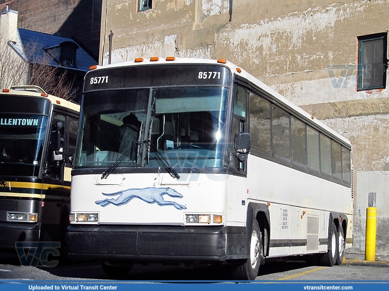 Greyhound 85771
Chilling at the Bus Terminal
February 9th, 2012
