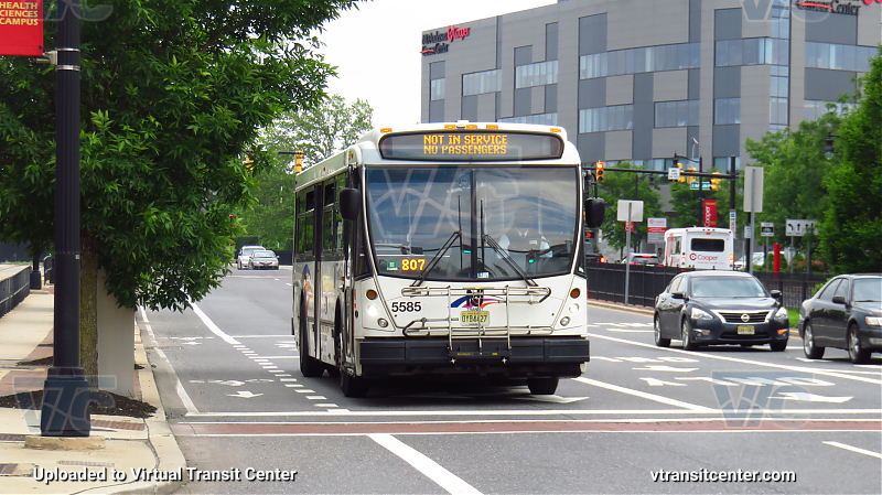 NJ Transit 5585
Not in Service, No Passengers
