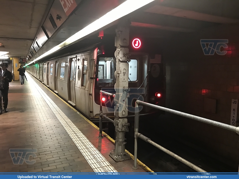 MTA New York City Subway R160A consist on the J Train
J Train to Jamaica-Parson Avenue
Alstom R160A
Jamaica-Parsons Ave Station, Queens, New York City, NY
Keywords: NYC Subway;Alstom;R160