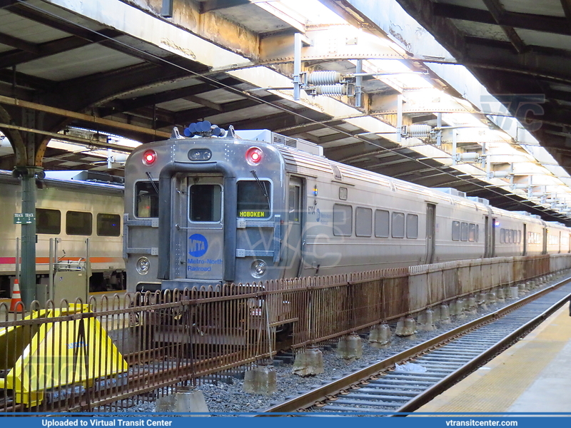 Metro-North Railroad Comet V #6704
Not In Service
Alstom Comet V (NJ Transit)
Hoboken Terminal, Hoboken, NJ
