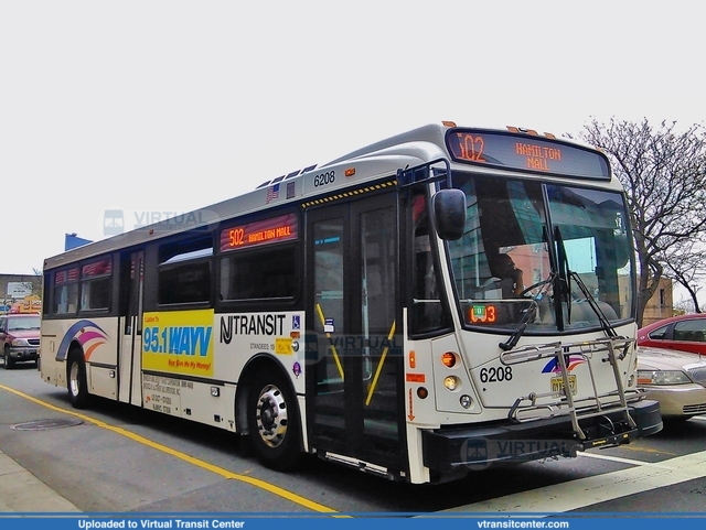 NJ Transit 6208 on route 502
502 to Hamilton Mall
North American Bus Industries (NABI) 416.15
Atlantic Avenue at Ohio Avenue, Atlantic City, NJ
May 7th, 2014
