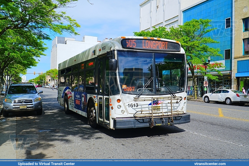 NJ Transit 1613 on Route 505
Route 505 Longport
NABI 31LFW
Keywords: NJTBus;31LFW