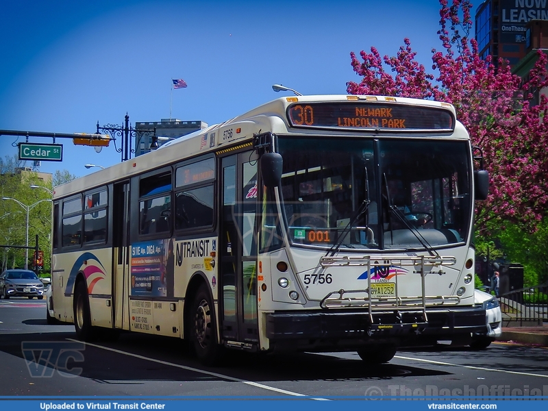 NJ Transit 5756 on route 30
30 to Newark Lincoln Park
NABI 416.15
Broad Street at Cedar Street, Newark, NJ
Keywords: NJT;NABI 416