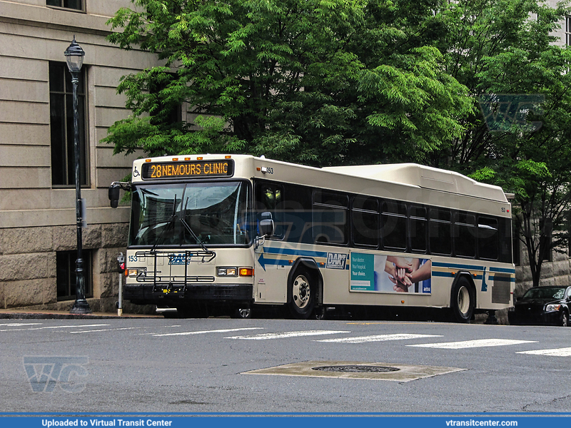 Delaware Area Regional Transit 153 on route 28
28 to Nemours Clinic
Gillig Low Floor
10th and King Streets, Wilmington, DE
June 5th, 2017
Keywords: DART First State;Gillig Low Floor