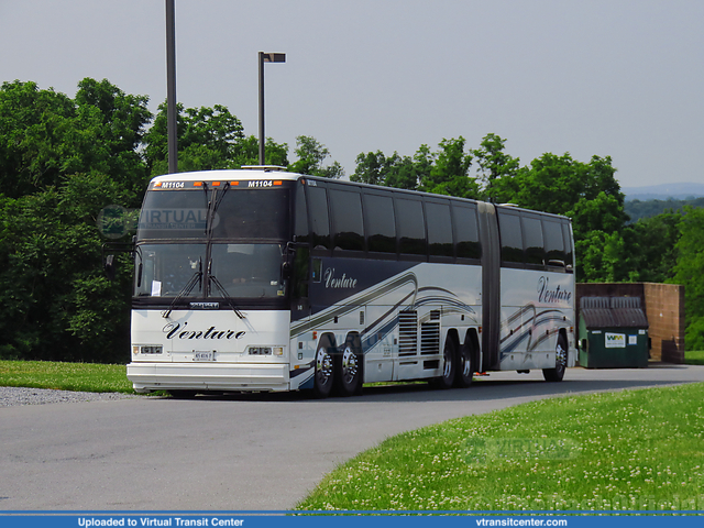 On Display at the 2019 Hershey ACAA Spring Fling
Prevost H5-60
Articulated Coach Bus
Keywords: Prevost,H560