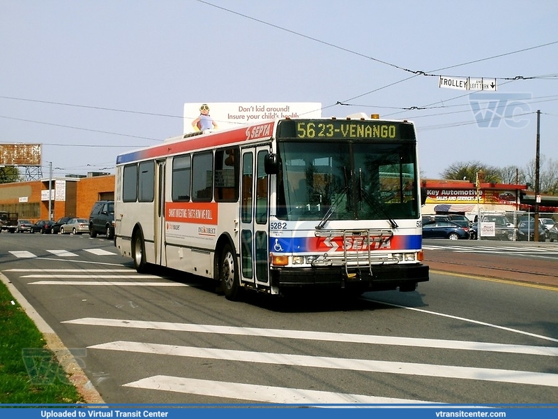 SEPTA 5282 on Route 56
Route 56 to Torresdale-Cottman
NABI 416.08TA
April 18th 2011
Keywords: SEPTA;NABI416