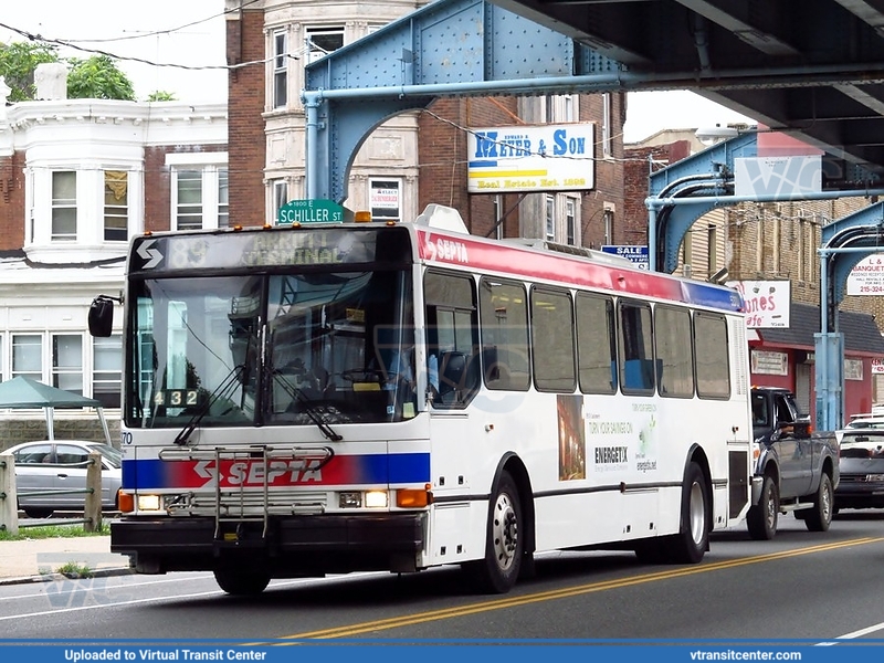 SEPTA 5370 on Route 89
Route 89 to Arrott Terminal
NABI 416.08TA
March 14th 2012
Keywords: SEPTA;NABI416