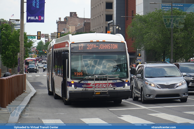 SEPTA 7472 on Route 17
Route 17 to 20th-Johnston
NovaBus LFS Artic
Keywords: SEPTA;XDE40