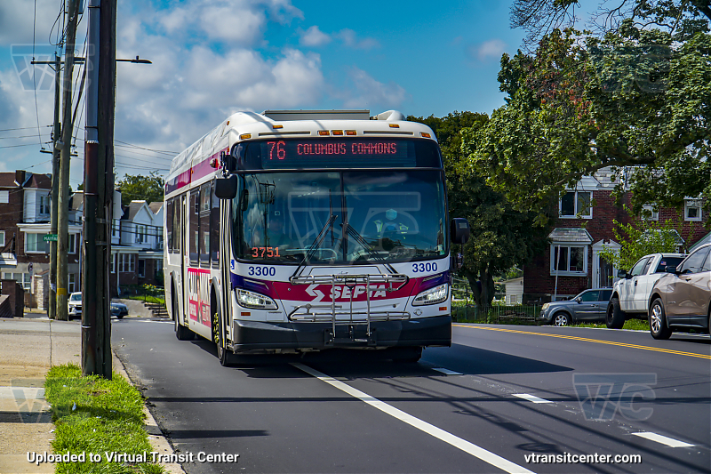 SEPTA 3300 on Route 76
Route 76 to Columbus Commons
Keywords: SEPTA Bus;New Flyer XDE40