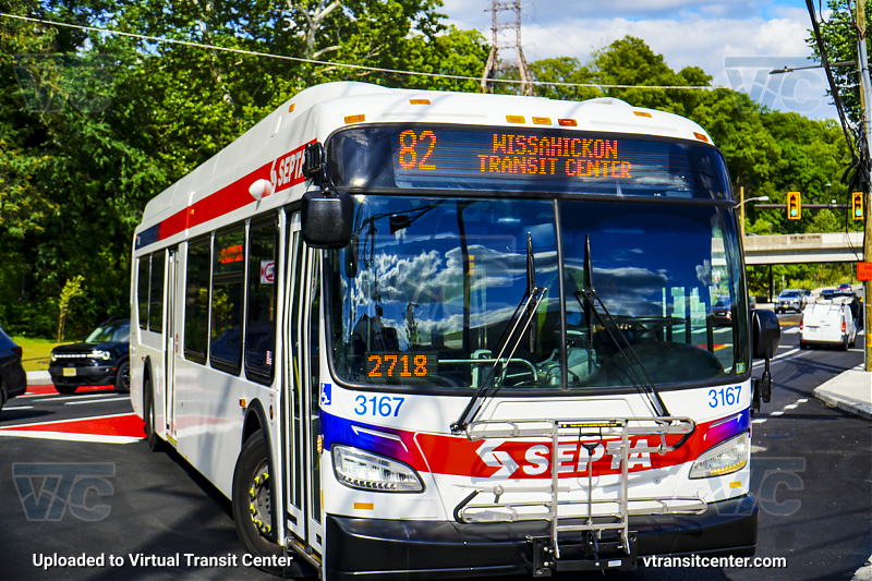 SEPTA 3167 on Route 82
Route 82 to Wissahickon Transit Center
Keywords: SEPTA;XDE40