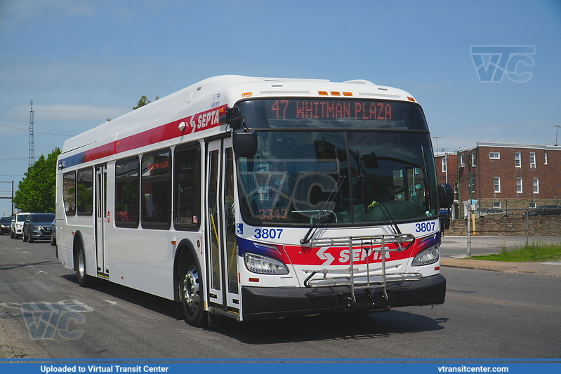 SEPTA 3807 on Route 47
Route 47 to Whitman Plaza
New Flyer XDE40
Keywords: SEPTA;XDE40