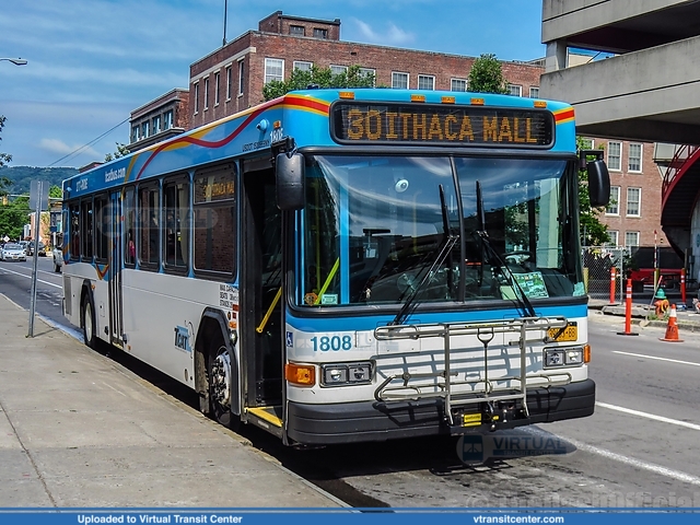 Tompkins Consolidated Area Transit - TCAT 1808 on route 30
30 to Ithaca Mall via Cornell
Gillig Low Floor
Ithaca Commons - Green Street, Ithaca, NY
Keywords: Tompkins TCAT;Gillig Low Floor