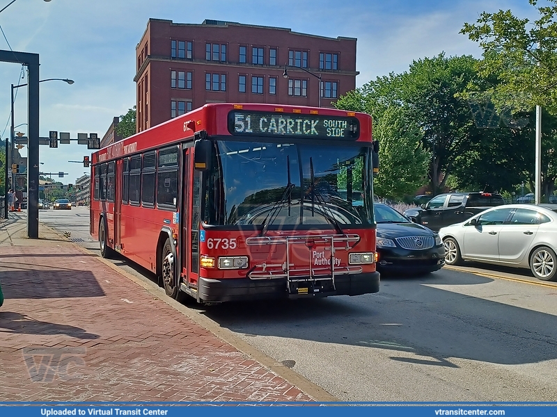 Pittsburgh Regional Transit 6735 On Route 51
Route 51 Carrick
Gillig Low Floor
Station Square, Pittsburgh, PA
Keywords: PRT;GilligLF