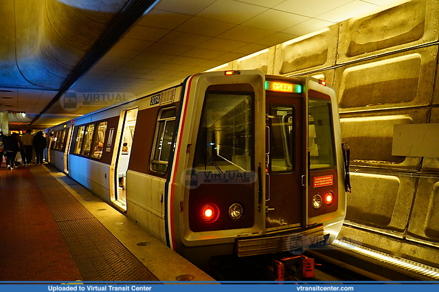 WMATA 3074 on the Green Line
