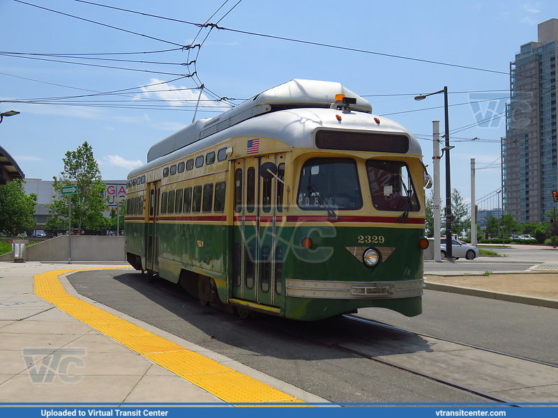 SEPTA PCC-II 2329 on route 15
Route 15 Trolley to 63rd-Girard
Brookville/St Louis Car Company PCC-II Trolley Car
Northern Liberties Loop (Frankford and Delaware Aves), Philadelphia, PA
Keywords: SEPTA;PCC;PCC-II;Trolley Cars;Trolley