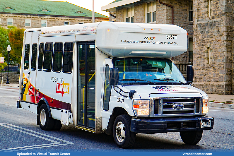 MTA Maryland MobilityLink 3957
Operated by Transdev
Ford E450 Cutaway
