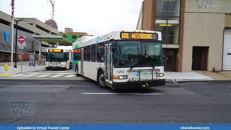 LANTA 1293 on Route 101
101 Eastbound to Easton Intermodal Transit Center (EITC)
Allentown Transportation Center (ATC)
Gillig Low Floor
November 24th, 2021
Keywords: LANTA;Gillig