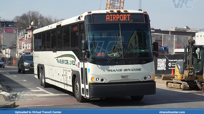 Trans-Bridge 19037
Lehigh Valley Airport
3rd Street and Ferry Avenue, Easton, PA
MCI D4500CT
Keywords: NJT Bus;MCI