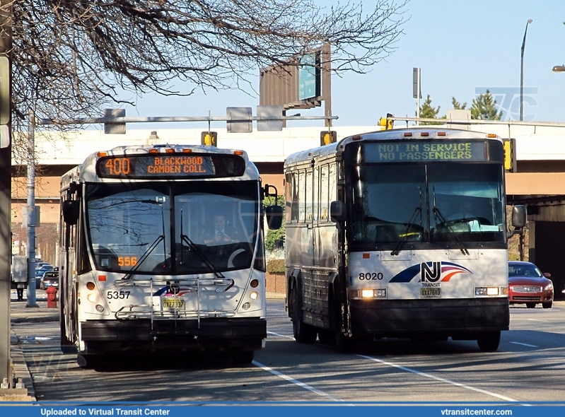 NJ Transit 5357 and 8020
NABI 416.15 Suburban and MCI D4000
6th Street at Arch Street, Philadelphia, PA
February 9th 2012
Keywords: NJT;NABI;416;Suburban;MCI;D4000