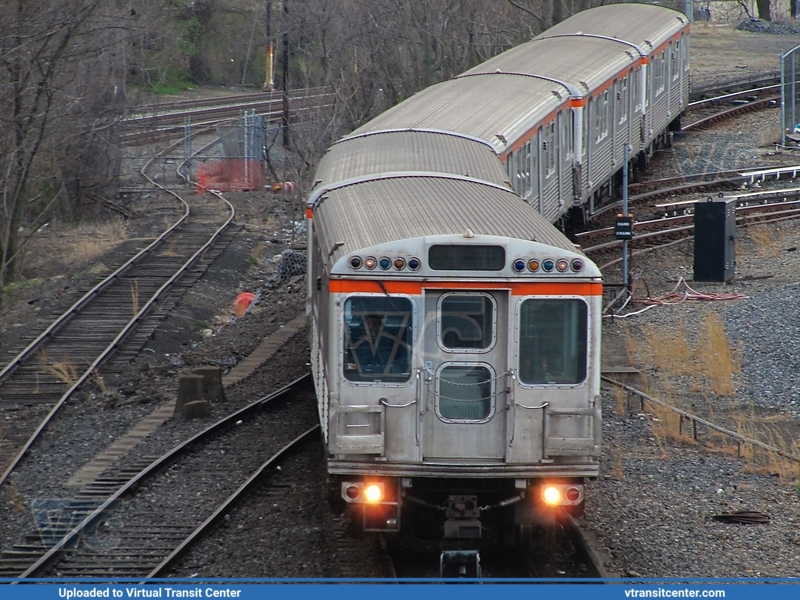 B-IV Cars Approach Fern Rock
April 16th, 2017
Keywords: SEPTA;Broad Street Line