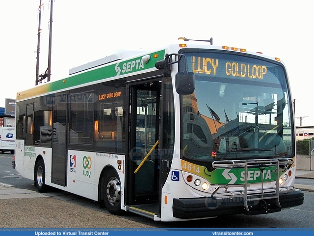 SEPTA 4614 on LUCY Gold Loop
LUCY Gold Loop
New Flyer MD30
JFK Boulevard at 30th Street (30th Street Station) Philadelphia, PA
October 24th, 2017
