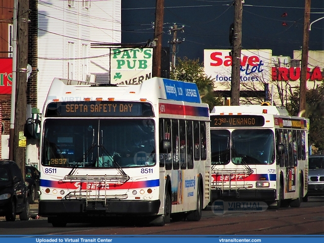SEPTA 8511 and 5731 on route 56
56 to Bakers Center
New Flyer DE40LFR, New Flyer D40LF
Erie Avenue between M Street and L Street, Philadelphia, PA
October 25th, 2017
