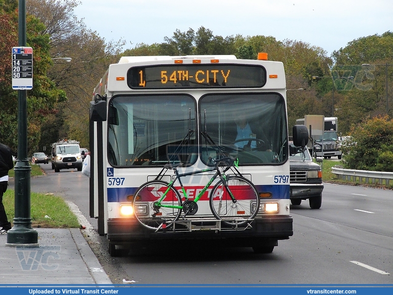 SEPTA 5797 on route 1
1 to 54th-City
New Flyer D40LF
Roosevelt Boulevard and Cottman Avenue, Philadelphia, PA
October 26th, 2017
