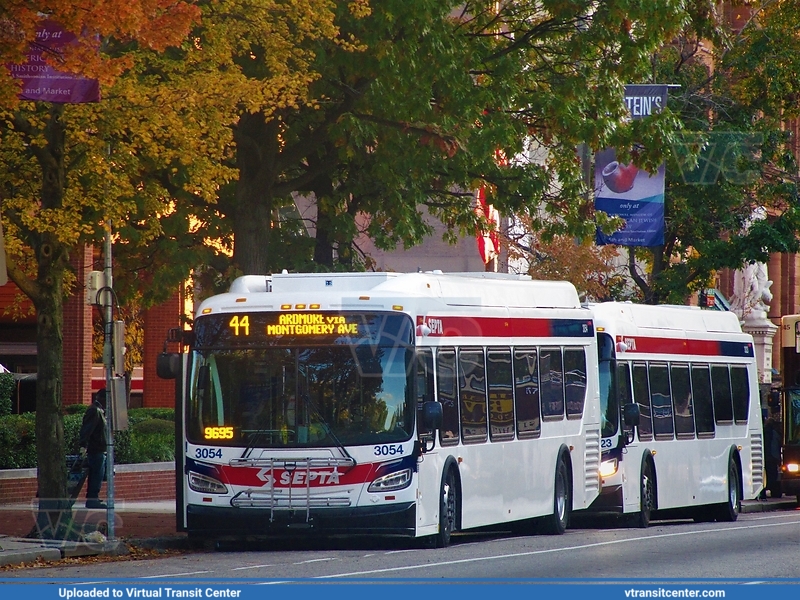 SEPTA 3054 on route 44
Not In Service
New Flyer Xcelsior "XDE40"
Photo taken at 5th and Market Streets
