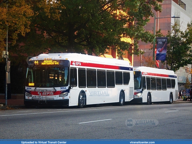 SEPTA 3054 on route 44
New Flyer Xcelsior "XDE40"
Photo taken at 5th and Market Streets
